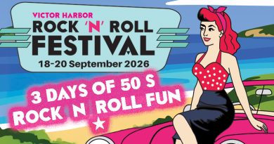 Victor Harbor Rocks Again!