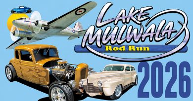 LAKE, RATTLE AND ROLL!